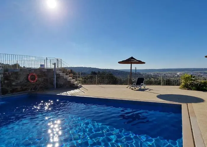 Quinta Sabaudia Villa *